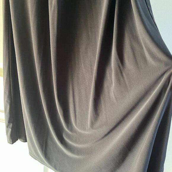 Black Formal Evening Dress - Picture 4 of 5